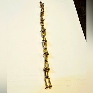 18k real gold chunky hardware bracelet. Size 8” weight is 17.65 grams SOLD